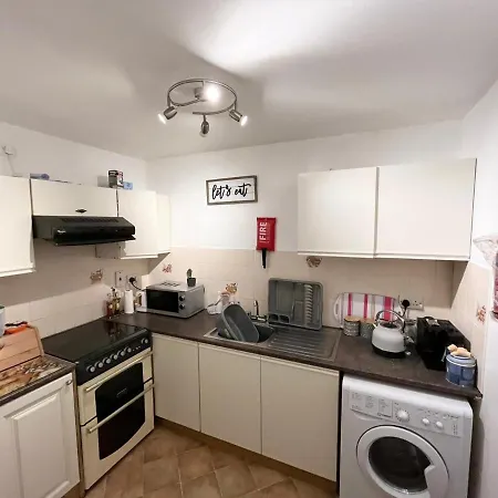 The Getaway Apartment *